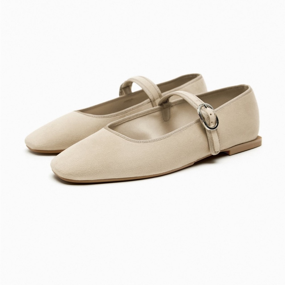 Zara Velvet Ballet Flats